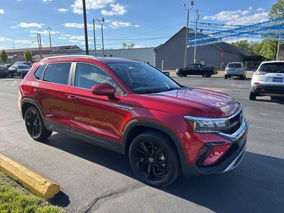 2023 Volkswagen Taos 1.5T SE