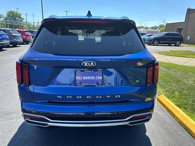 2021 Kia Sorento S