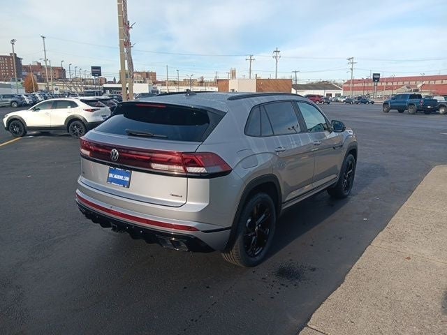 2026 Volkswagen Atlas Cross Sport 2.0T SEL R-Line Black