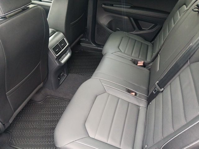 2026 Volkswagen Atlas Cross Sport 2.0T SEL