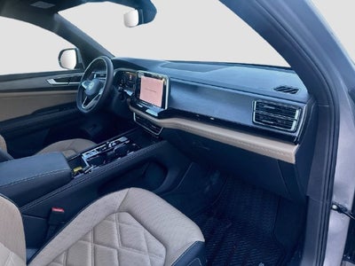 2026 Volkswagen Atlas Cross Sport SE w/Technology