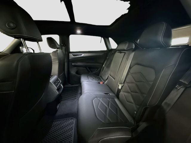 2026 Volkswagen Atlas Cross Sport SE w/Technology