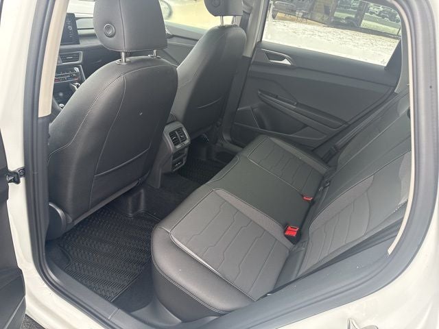 2026 Volkswagen Taos 1.5T SE Black