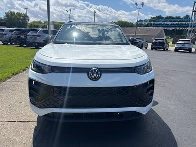 2026 Volkswagen Tiguan 2.0T SE R-Line Black