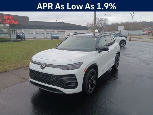 2026 Volkswagen Tiguan 2.0T SE R-Line Black