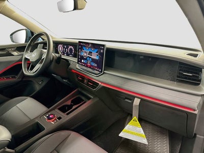 2026 Volkswagen Tiguan 2.0T SE
