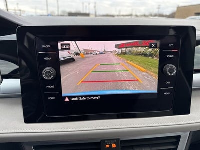 2025 Volkswagen Taos 1.5T SE