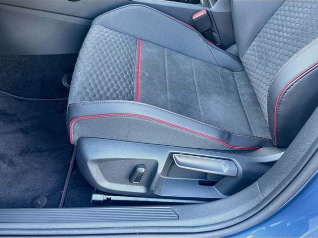 2026 Volkswagen Golf GTI SE